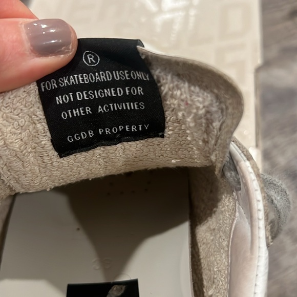 Golden Goose GGDB Superstar Red Glitter Star Silver Sneakers Sz 38 US 8 Women’s - Picture 11 of 16